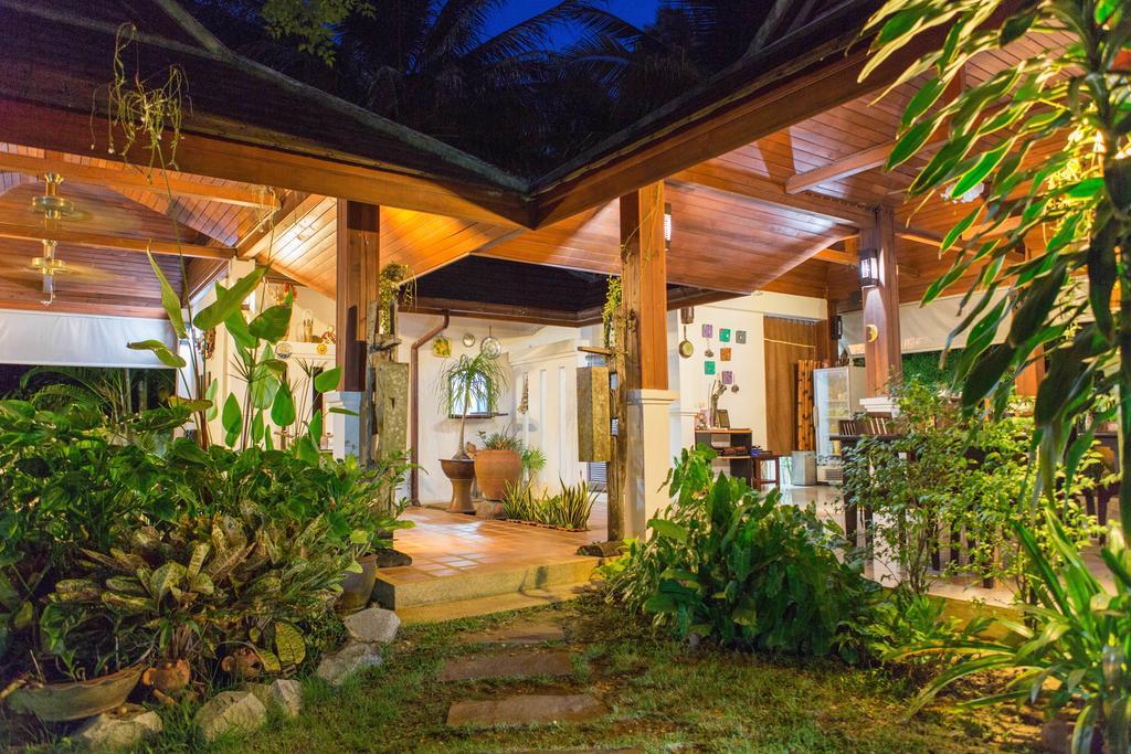 Easy Time Resort Laem Sai Beach 외부 사진