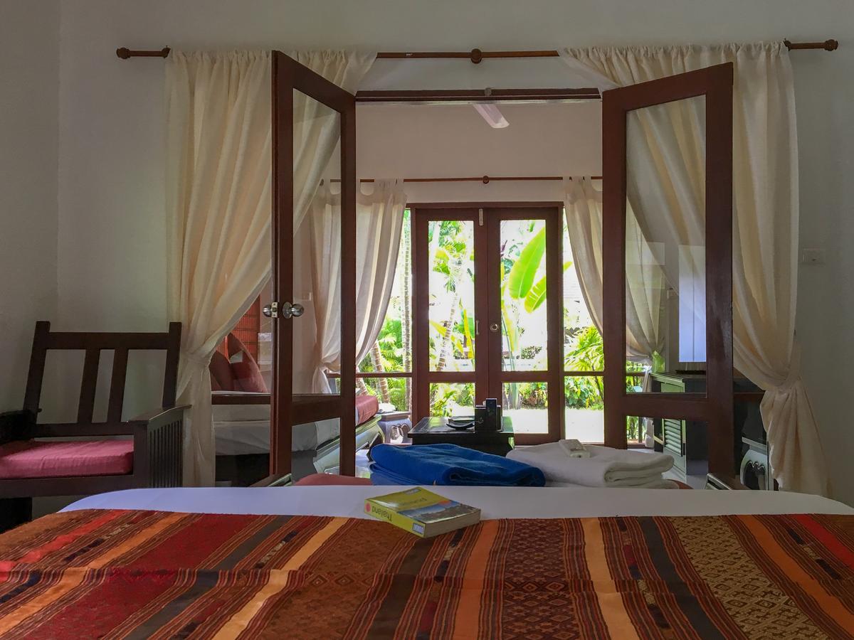 Easy Time Resort Laem Sai Beach 외부 사진