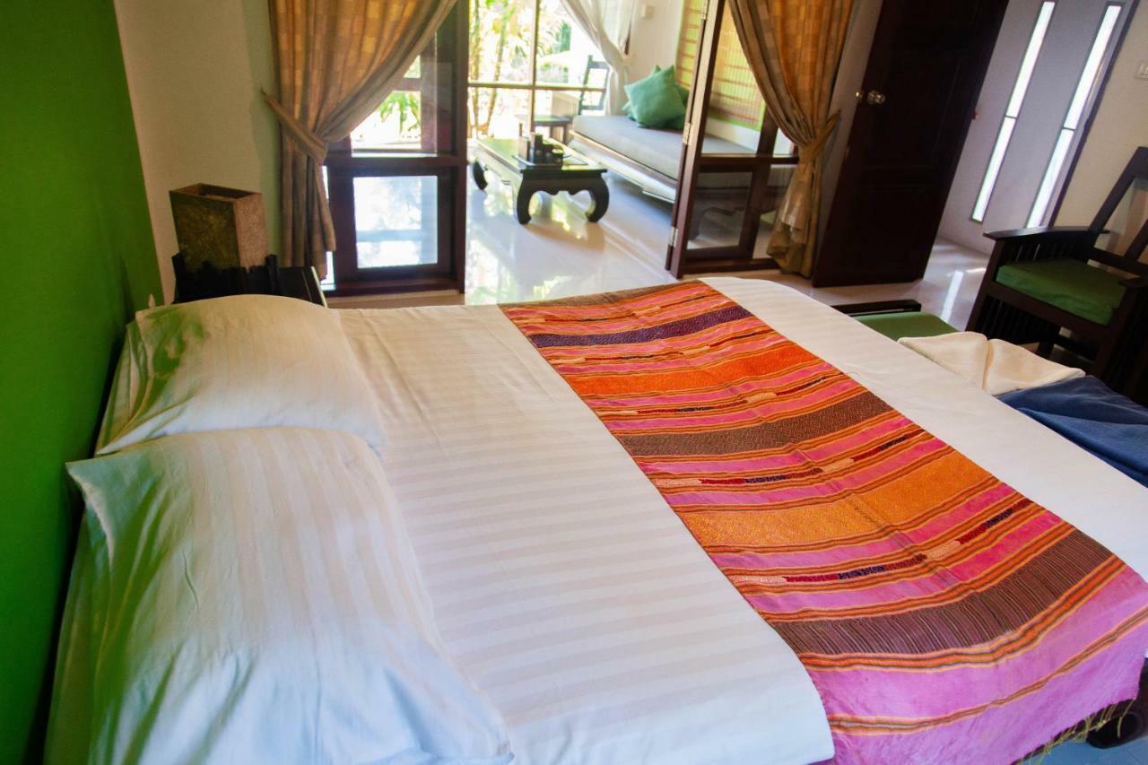 Easy Time Resort Laem Sai Beach 외부 사진